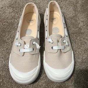 Womens Rocket Dog slip on boat shoes 8